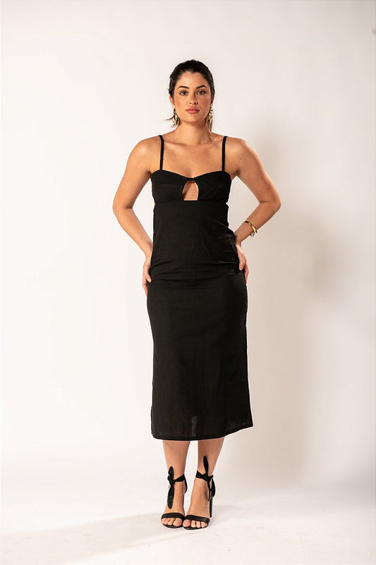 Vestido Midi Preto em Linho com Fendas Laterais