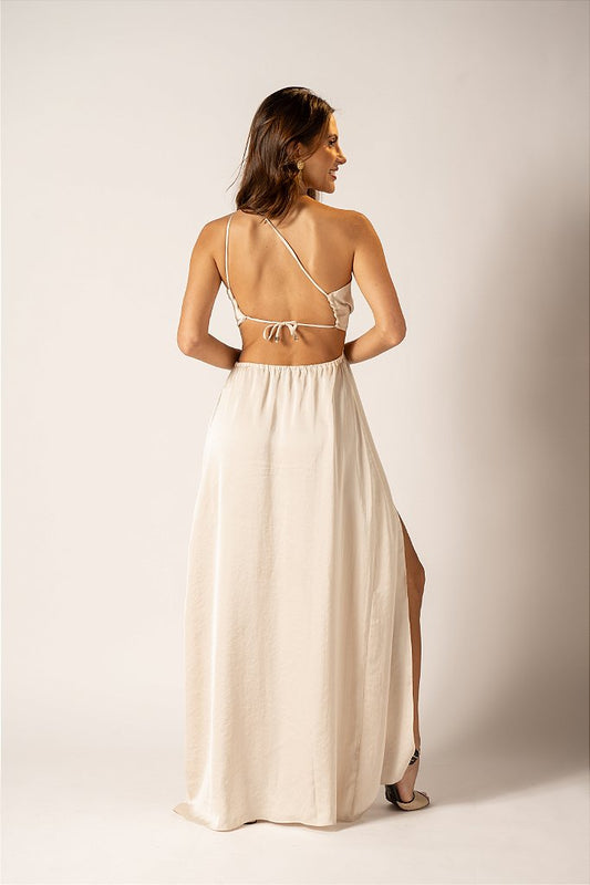 Vestido Longo Champanhe com Recortes e Fenda Frontal