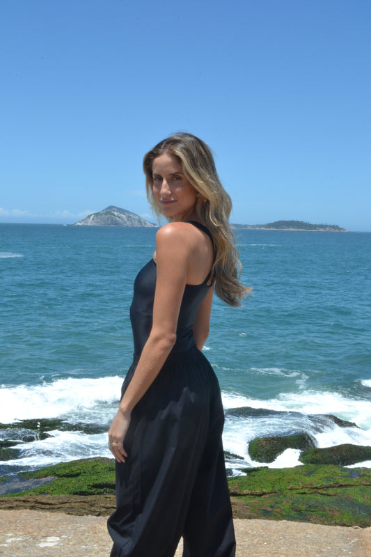 Calça Aladim Preta em Tricoline