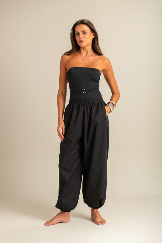 Calça Aladim Preta em Tricoline