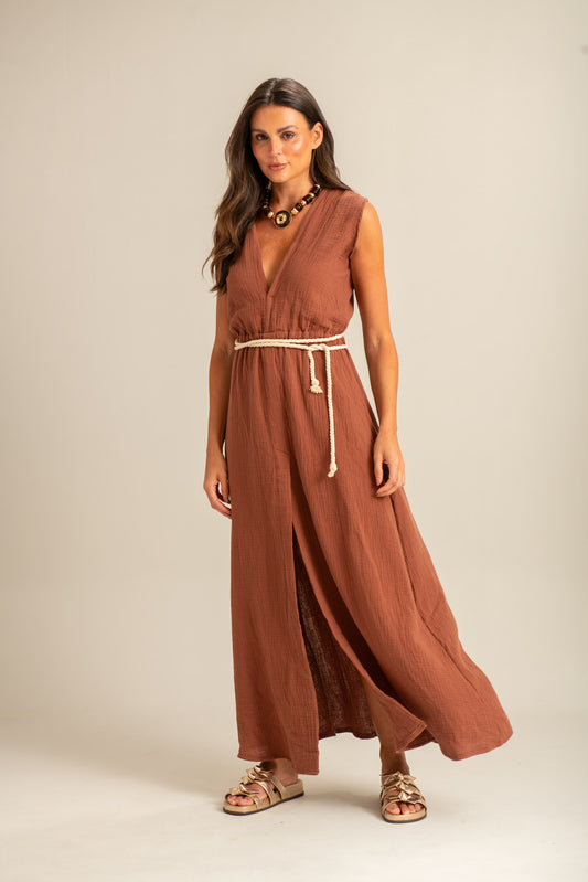 Vestilo Longo Marrom Calmaria